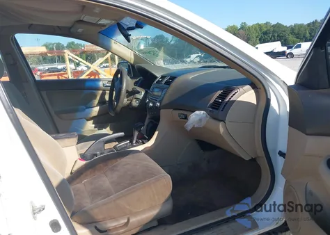 2007 Honda Accord 3.0 Se from USA, damaged, VIN 1HGCM66457A047853